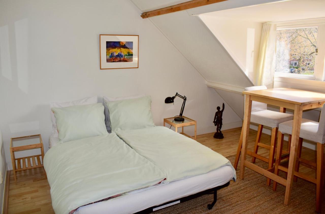 Bed&Breakfast Tegenover de Molen Haarlem Eksteriør billede